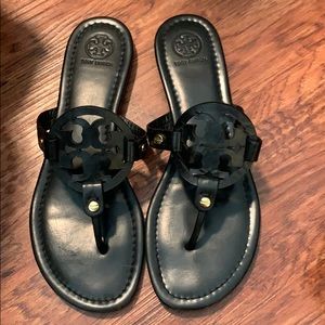 Tory Burch Miller size 8 in black